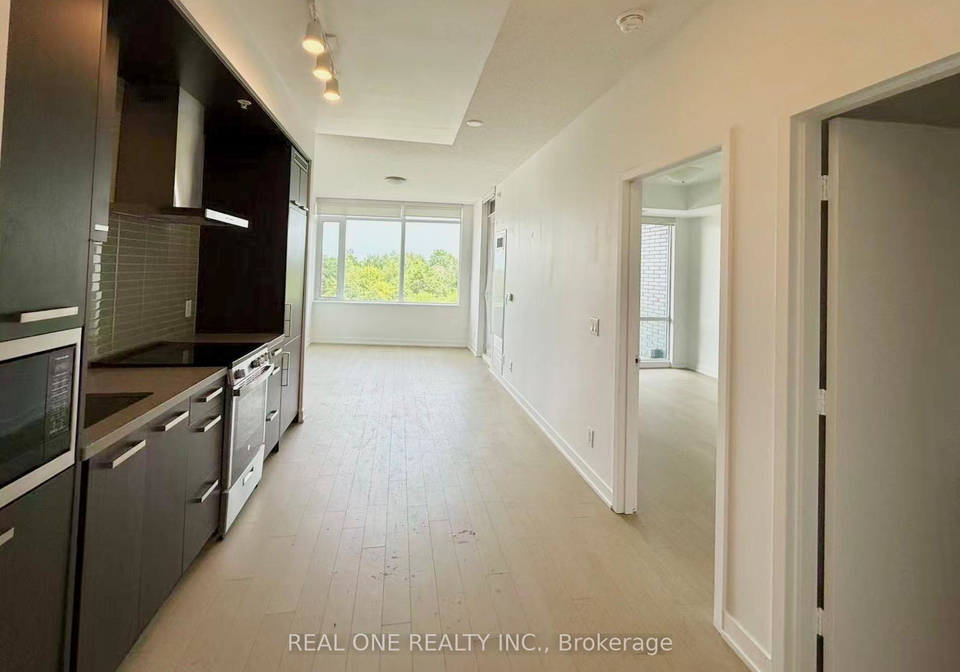 120-bayview-avenue-toronto-toronto-ontario-c13503588