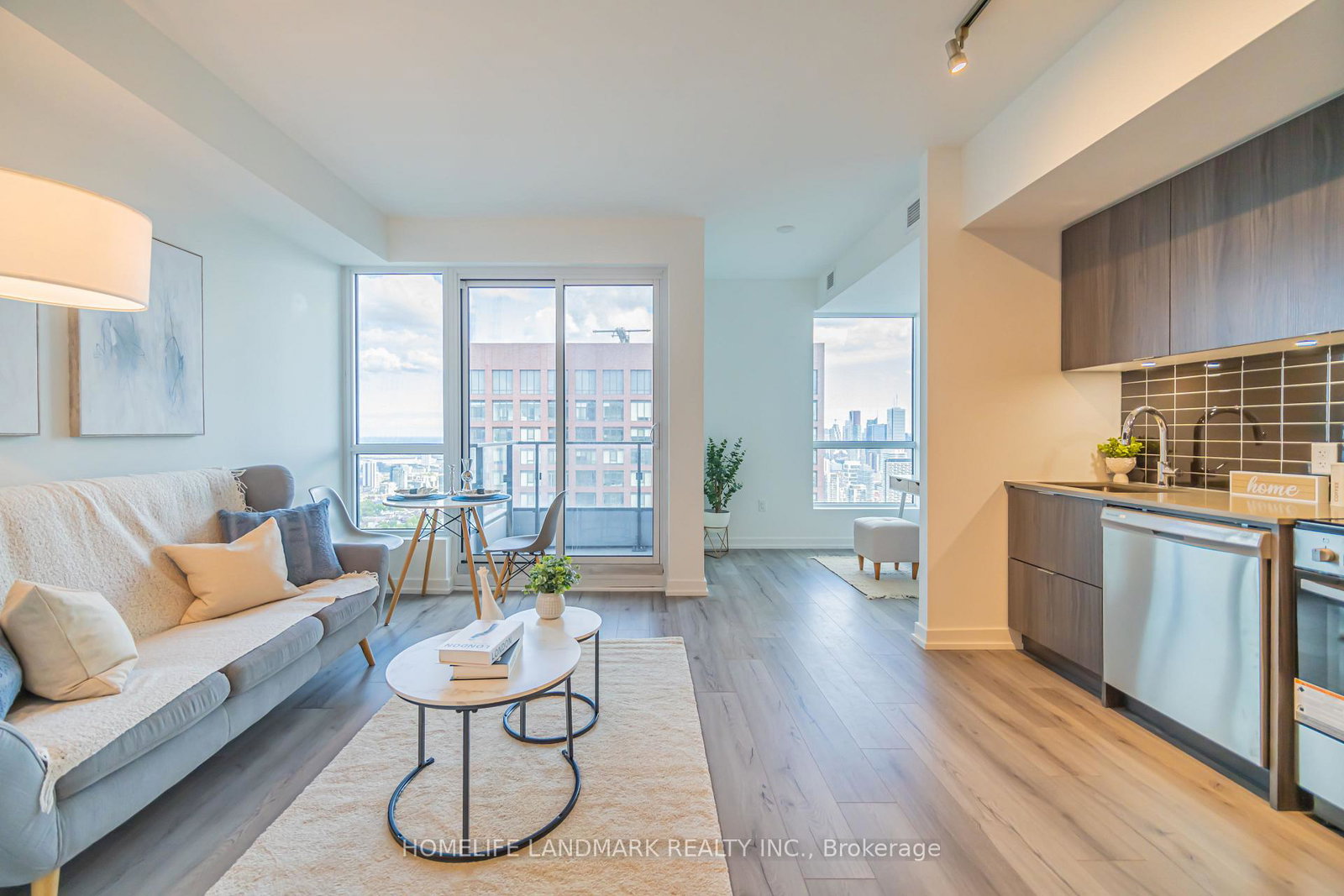 395-bloor-street-e-toronto-toronto-ontario-c13503614