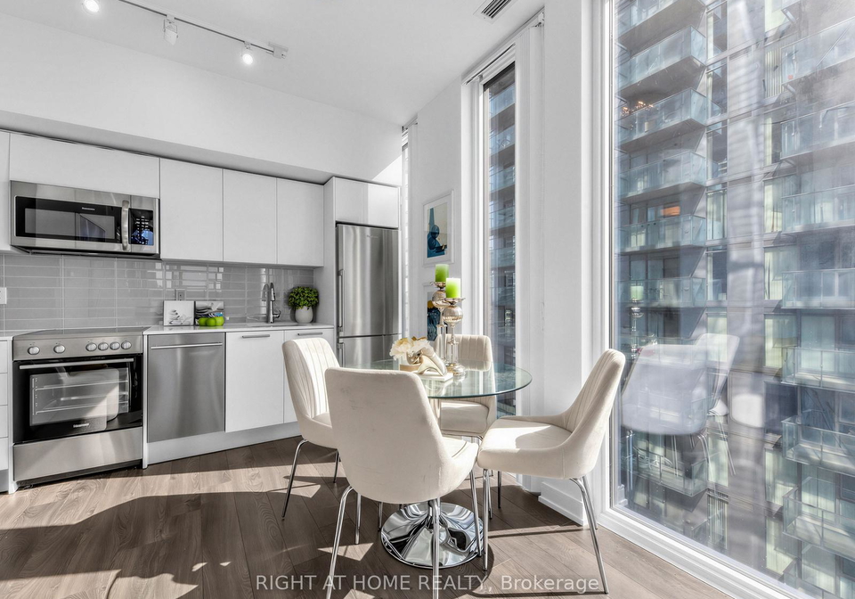 28-wellesley-street-toronto-toronto-ontario-c13503706