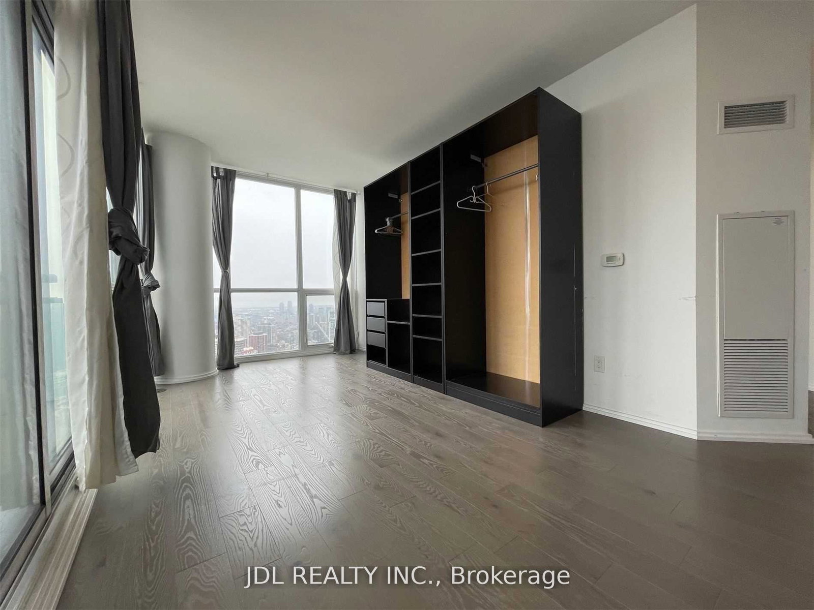 45-charles-street-e-toronto-toronto-ontario-c13503778