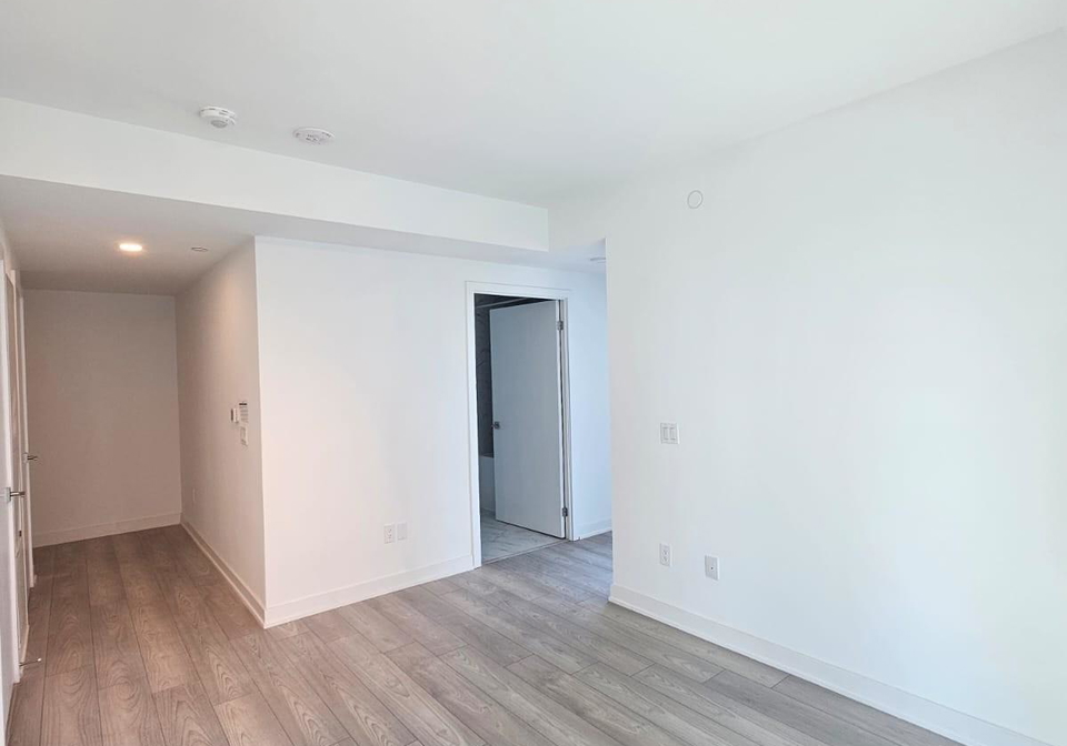252-church-street-toronto-toronto-ontario-c13503784