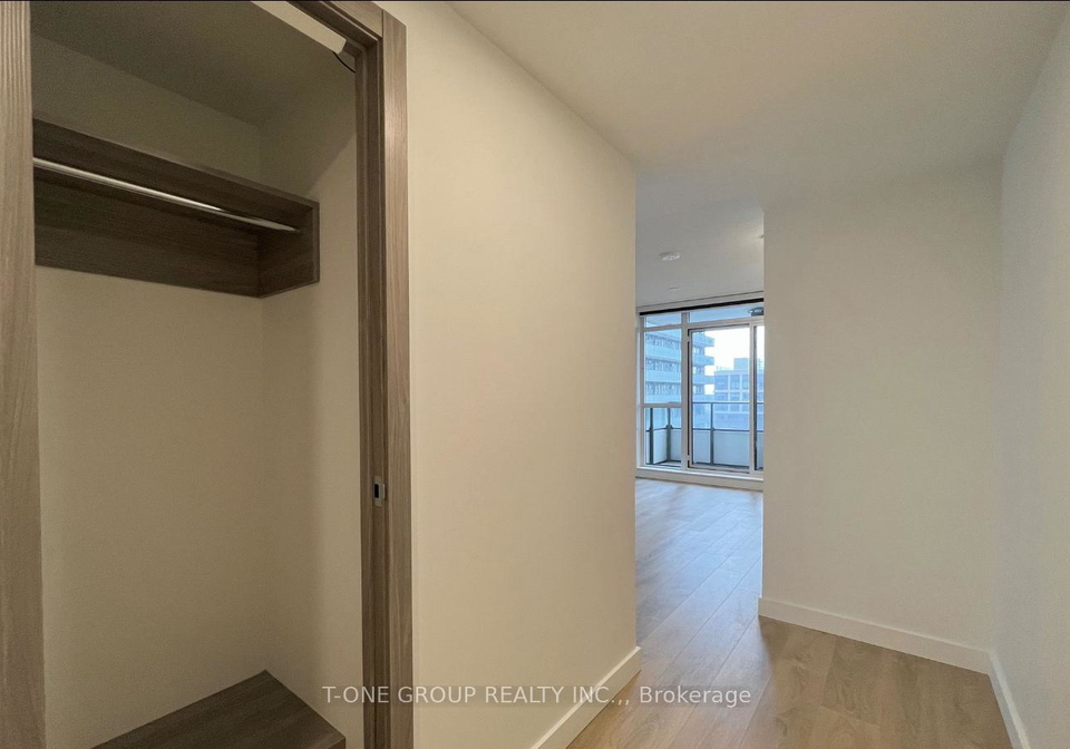38-widmer-street-toronto-toronto-ontario-c13503840