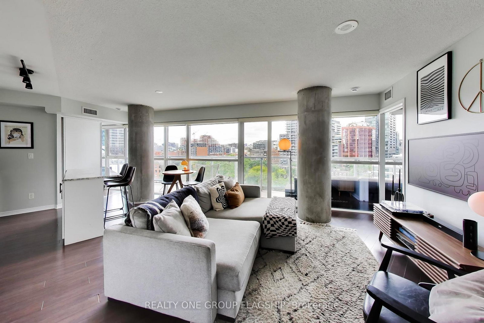 352-front-street-w-toronto-toronto-ontario-c13503892