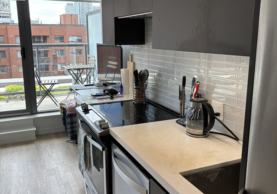 60-colborne-street-toronto-toronto-ontario-c13504044