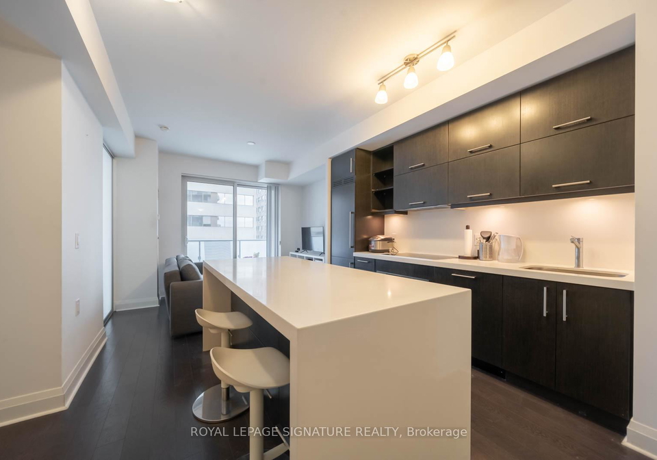 1080-bay-street-toronto-toronto-ontario-c13504494
