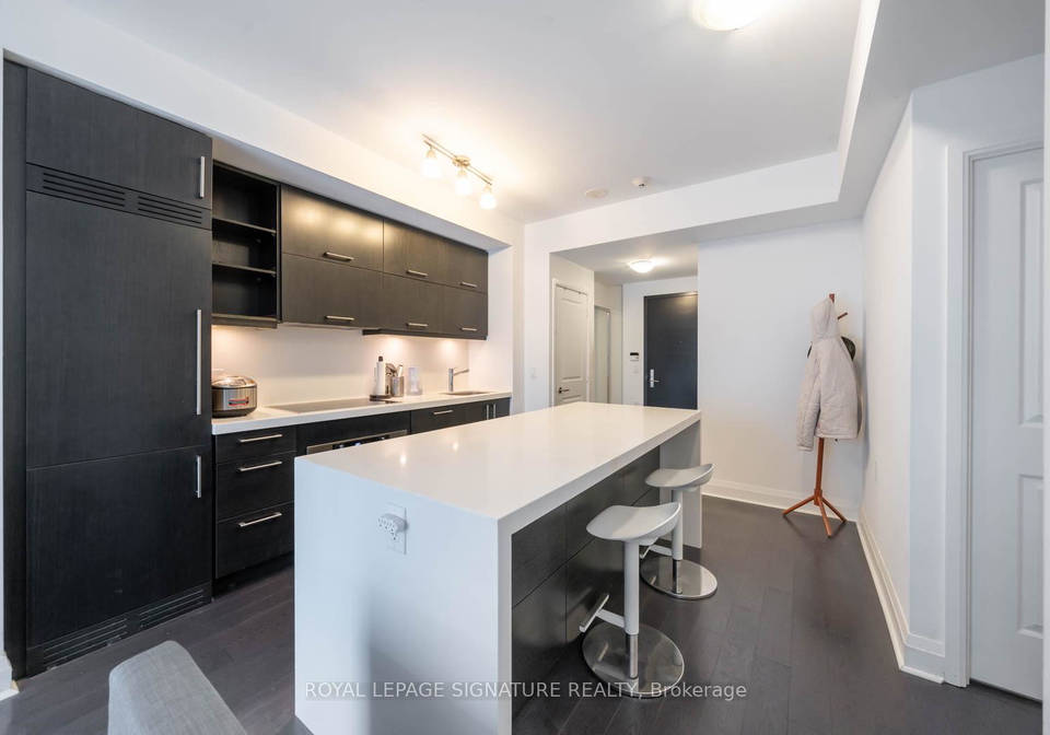 1080-bay-street-toronto-toronto-ontario-c13504494