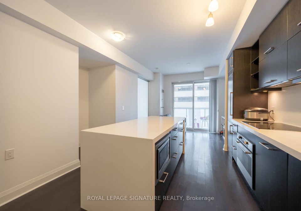 1080-bay-street-toronto-toronto-ontario-c13504494