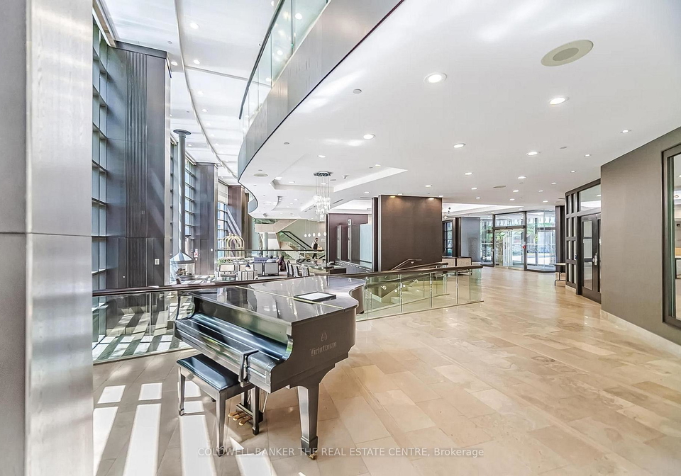 23-sheppard-avenue-e-toronto-north-york-ontario-c13504620