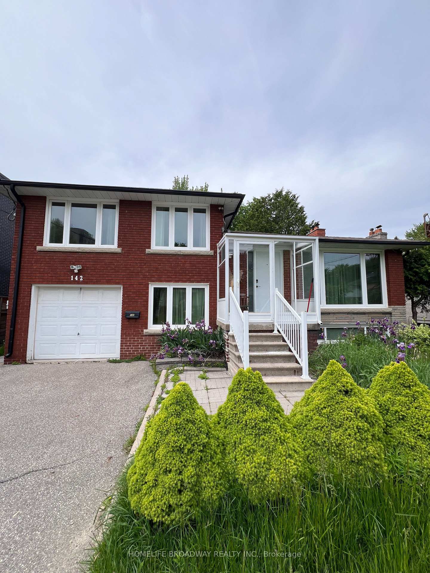 142-spring-garden-avenue-toronto-north-york-ontario-c13504828