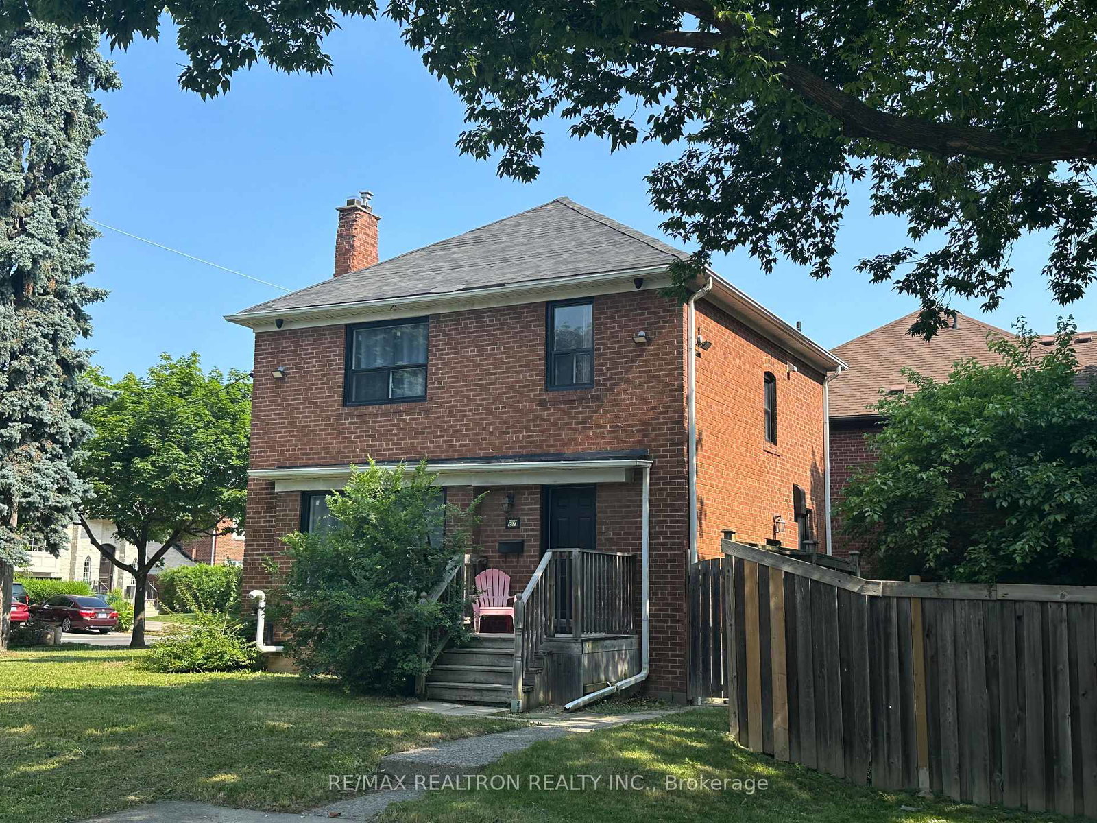 27-westgate-boulevard-toronto-toronto-ontario-c13505254
