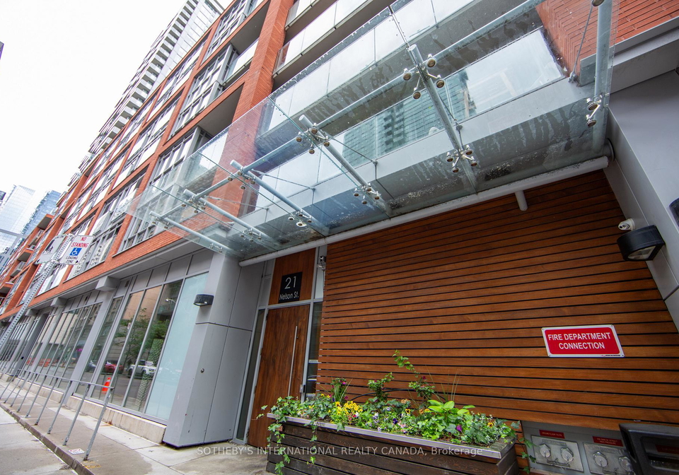 21-nelson-street-toronto-toronto-ontario-c13505444