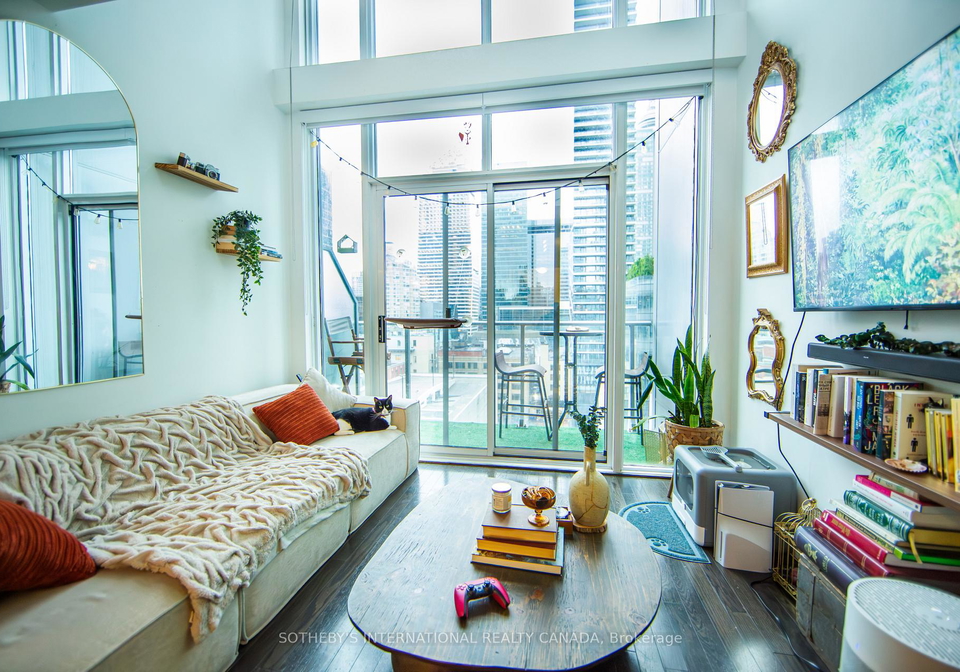 21-nelson-street-toronto-toronto-ontario-c13505444
