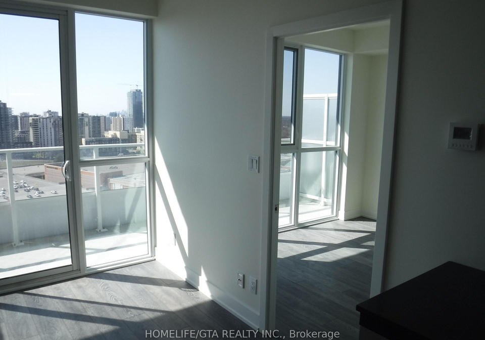 180-fairview-mall-drive-toronto-north-york-ontario-c13505504