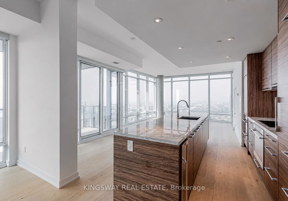 488-sw-university-avenue-toronto-toronto-ontario-c13505698