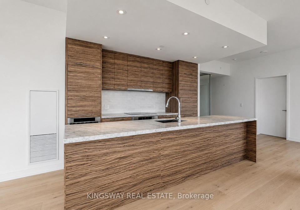 488-sw-university-avenue-toronto-toronto-ontario-c13505698