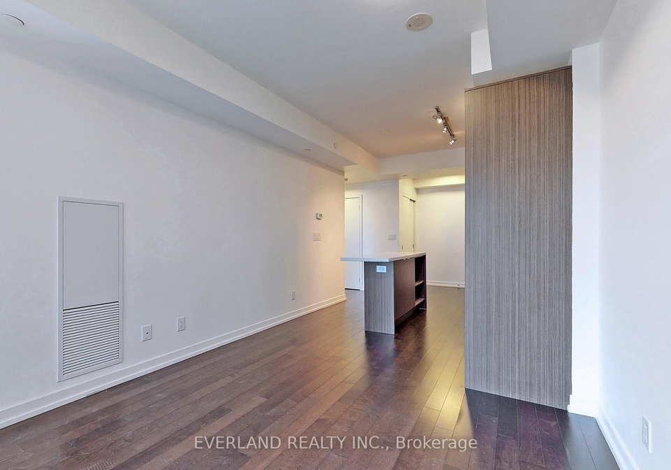 21-widmer-street-toronto-toronto-ontario-c13505752