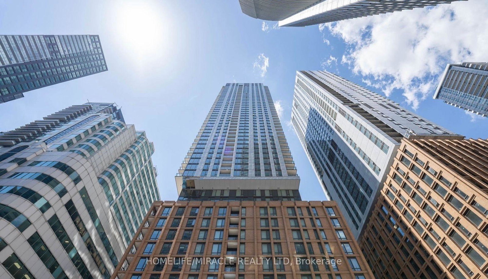 8-widmer-street-toronto-toronto-ontario-c13505976
