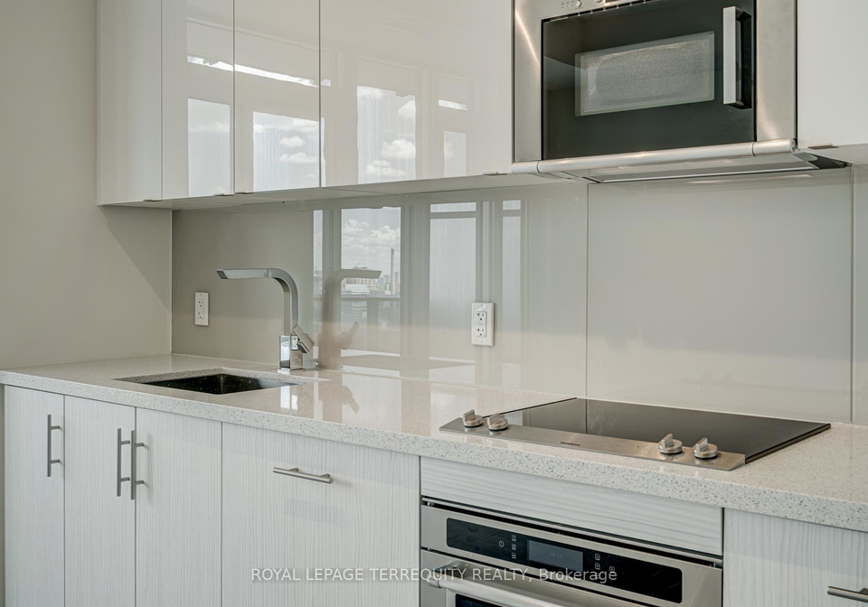 330-richmond-street-w-toronto-toronto-ontario-c13506266
