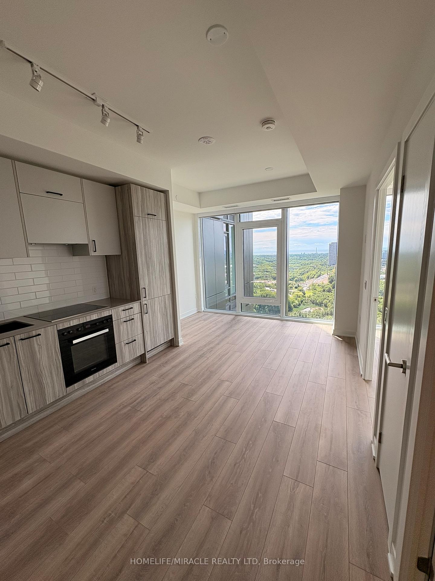5-quarrington-lane-toronto-north-york-ontario-c13506522