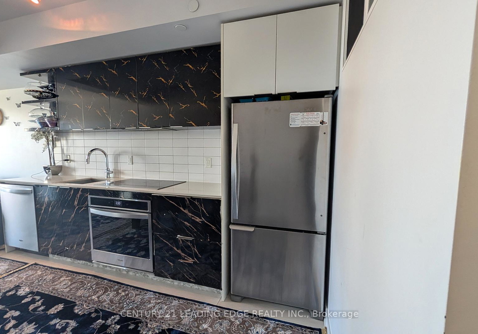 6-sonic-way-toronto-east-york-ontario-c13506564