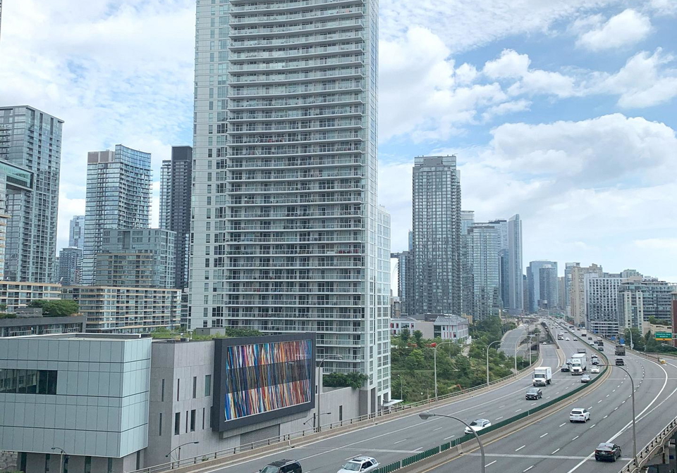 19-bathurst-street-toronto-toronto-ontario-c13506646