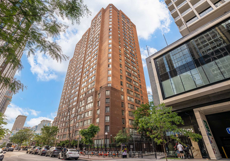 633-bay-street-toronto-toronto-ontario-c13506736