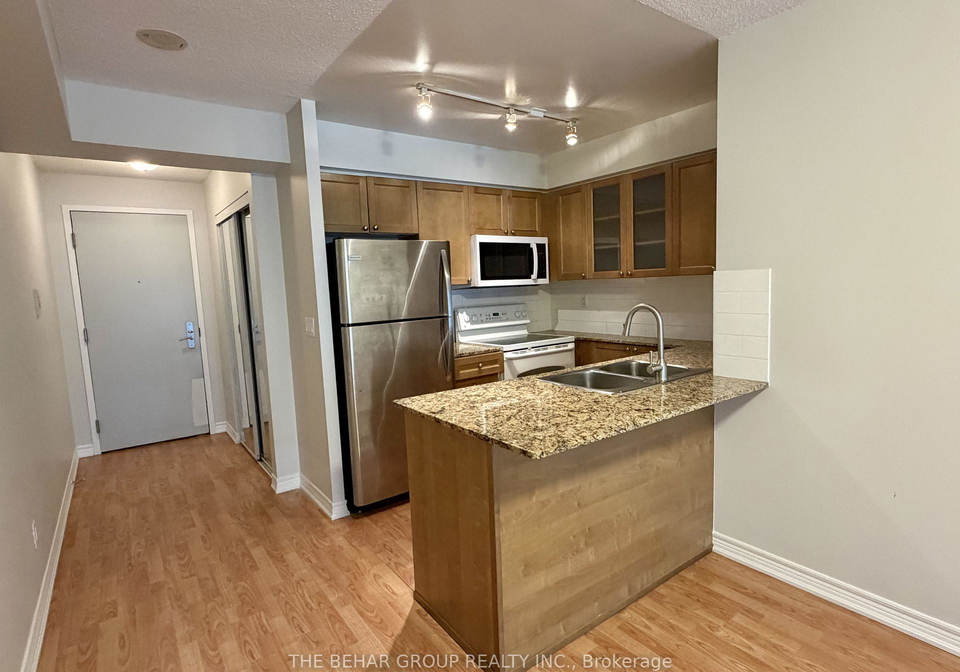 761-bay-street-toronto-toronto-ontario-c13506810