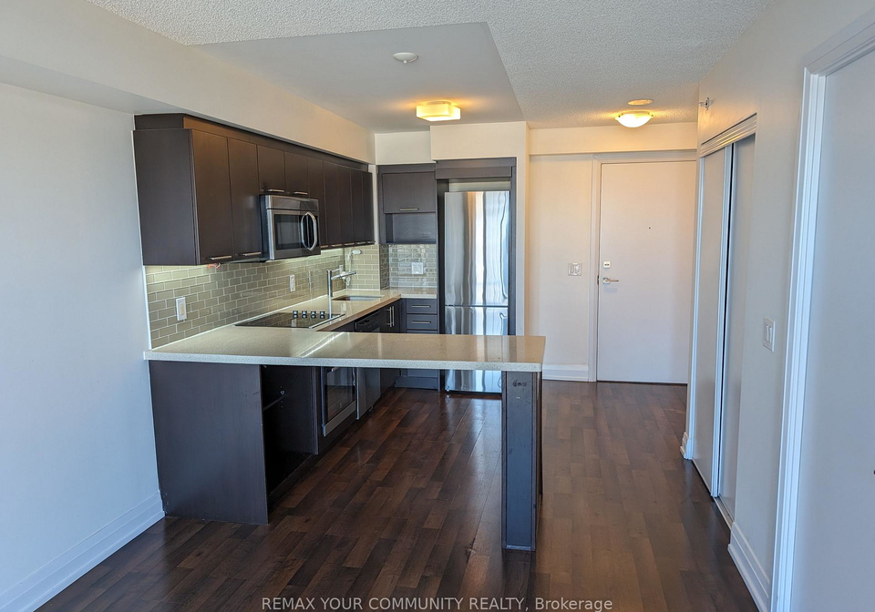 555-wilson-avenue-toronto-toronto-ontario-c13507054