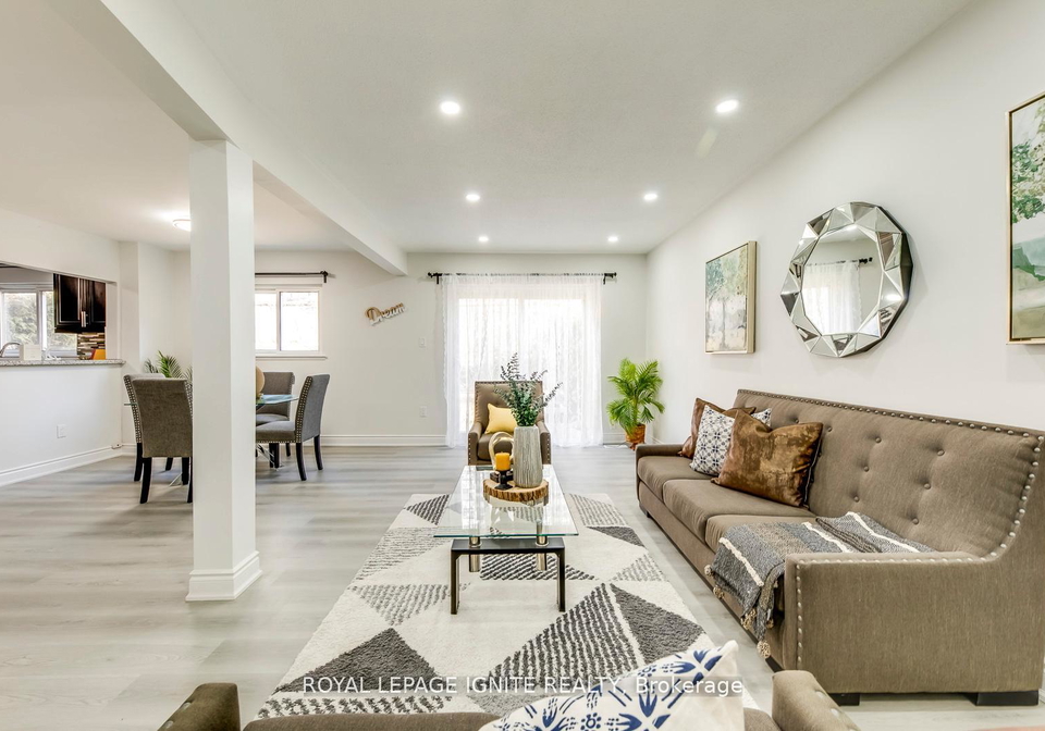 10-leith-hill-road-toronto-north-york-ontario-c13507060