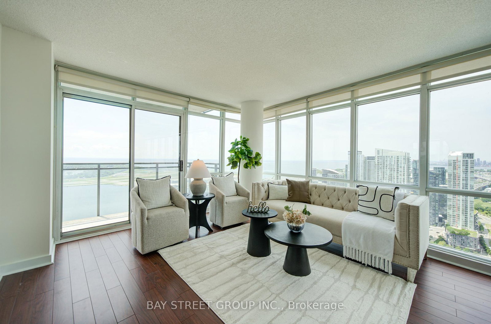 15-fort-york-boulevard-toronto-toronto-ontario-c13507074