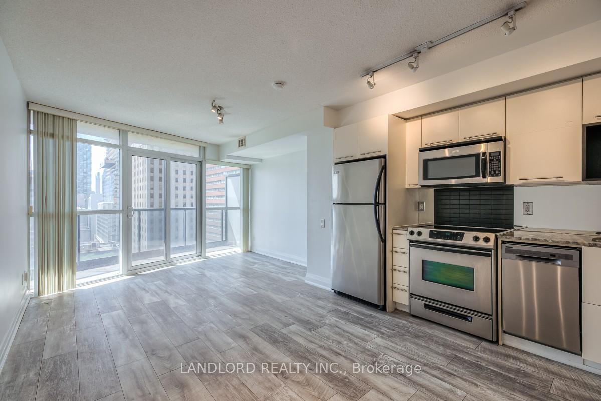 21-carlton-street-toronto-toronto-ontario-c13507176