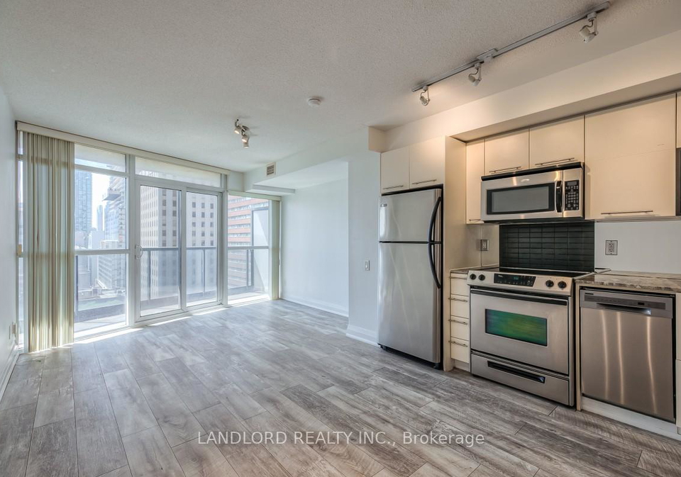 21-carlton-street-toronto-toronto-ontario-c13507176