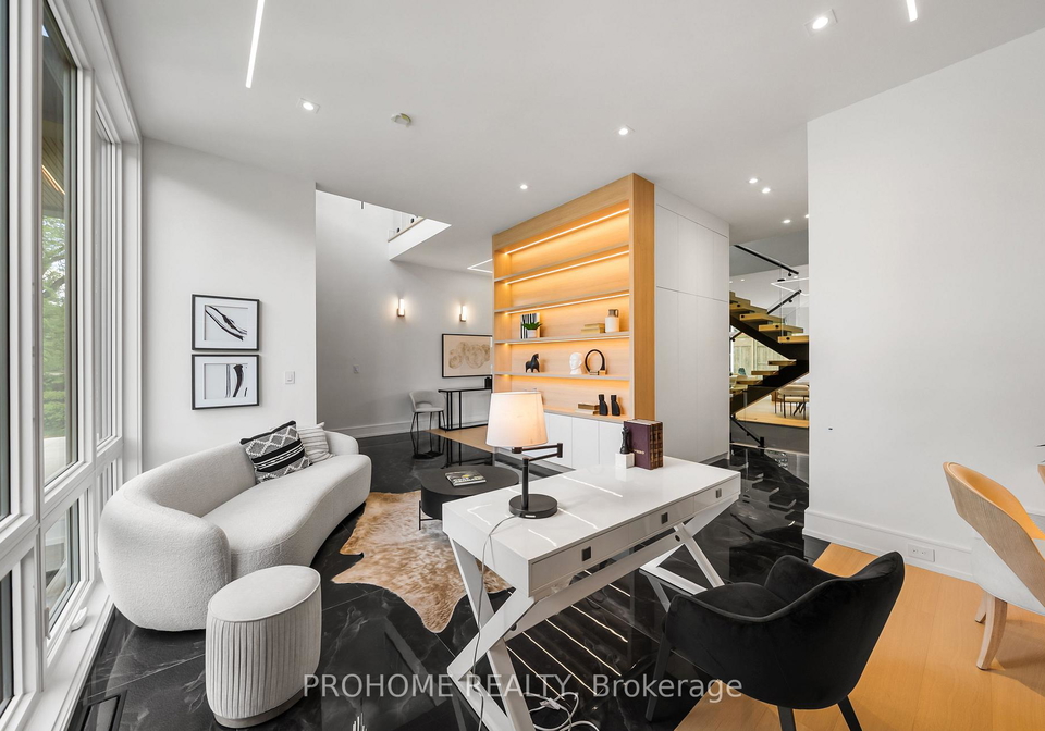 15-aldershot-crescent-toronto-north-york-ontario-c13507638