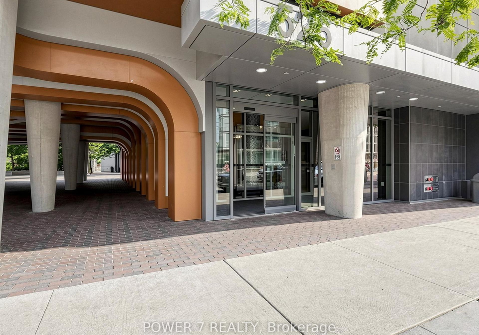 525-adelaide-street-toronto-toronto-ontario-c13507830
