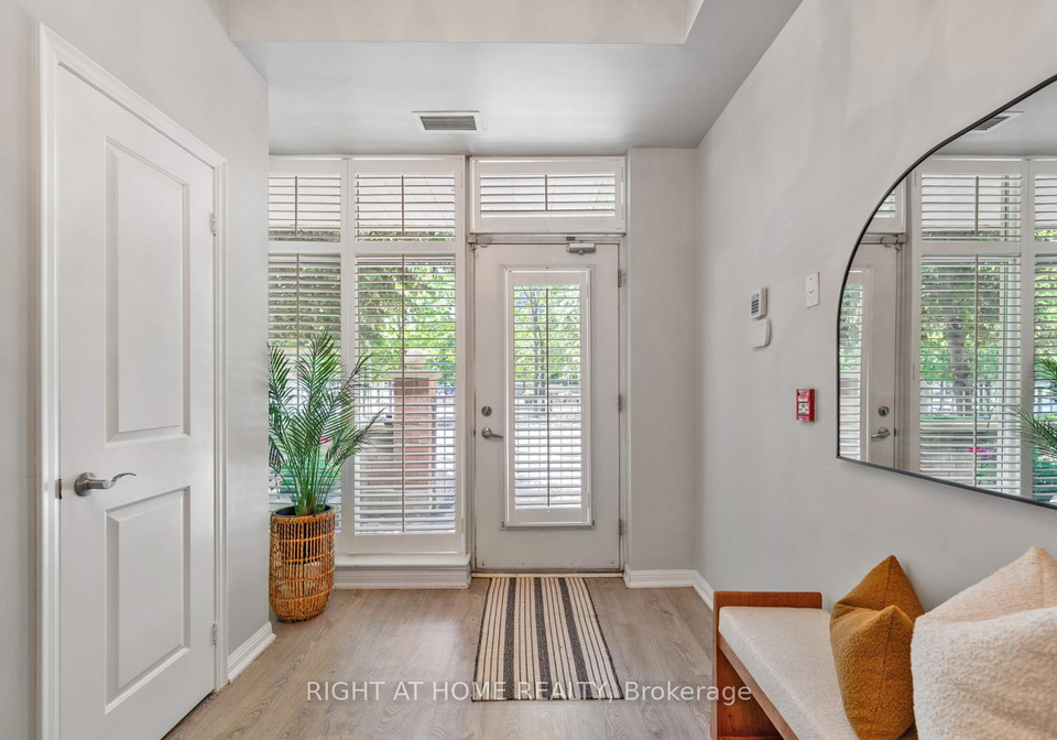 9-bastion-street-toronto-toronto-ontario-c13507896