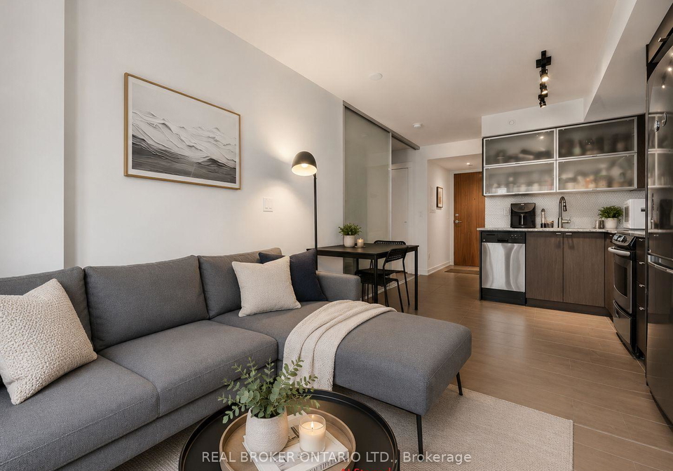 170-fort-york-boulevard-toronto-toronto-ontario-c13507950