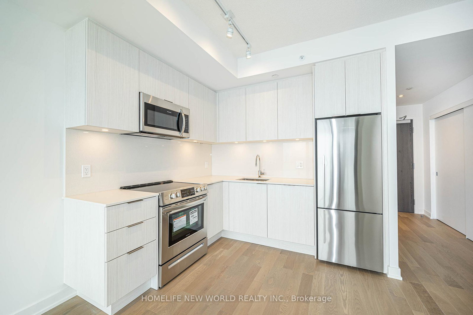 25-richmond-street-e-toronto-toronto-ontario-c13507984