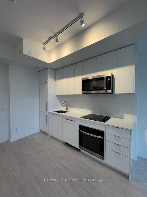 181-sheppard-avenue-e-toronto-north-york-ontario-c13508040