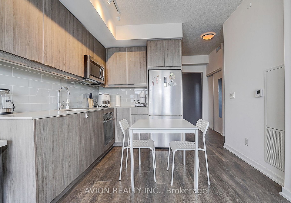 32-forest-manor-road-toronto-north-york-ontario-c13508072