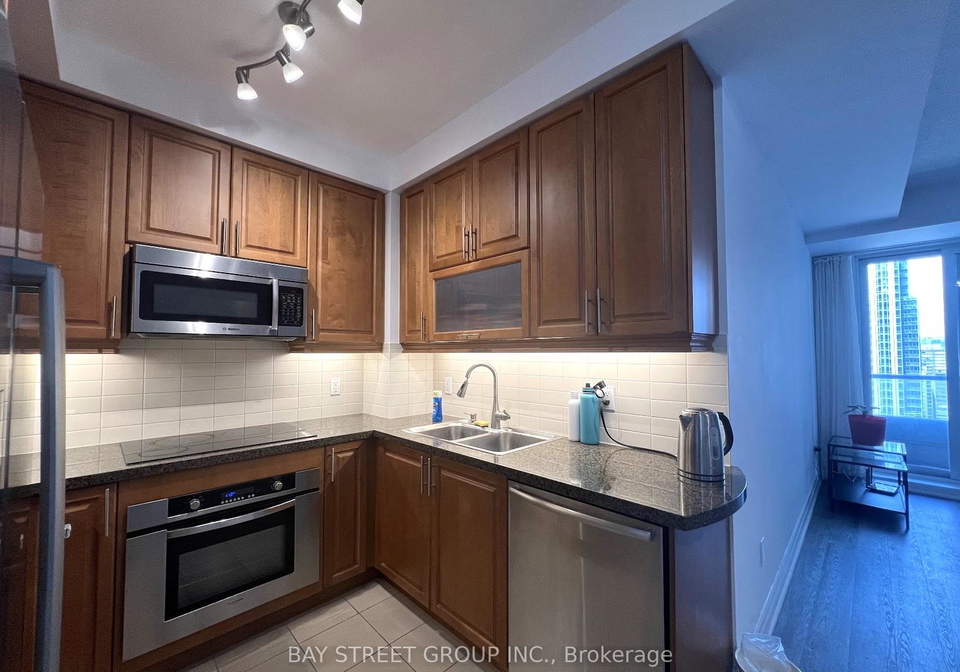35-balmuto-street-toronto-toronto-ontario-c13508616