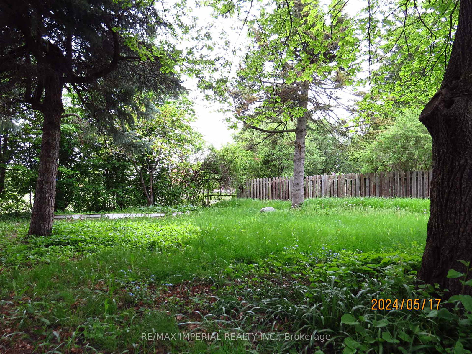 47-kempsell-crescent-toronto-north-york-ontario-c13508716