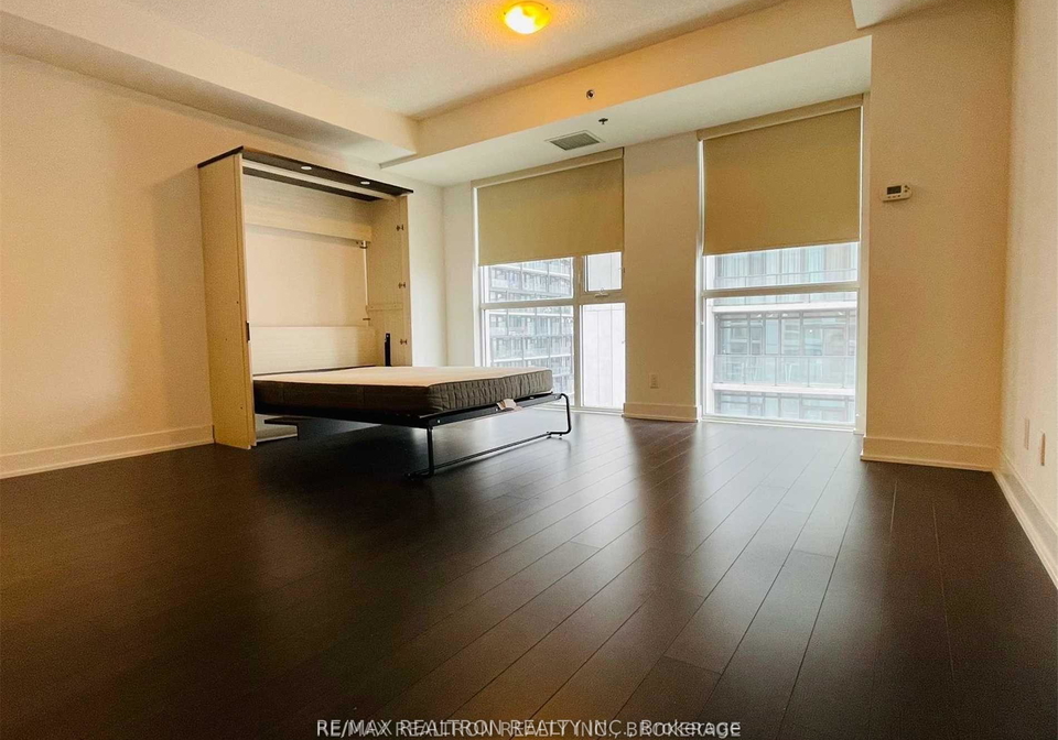 318-richmond-street-toronto-toronto-ontario-c13508744