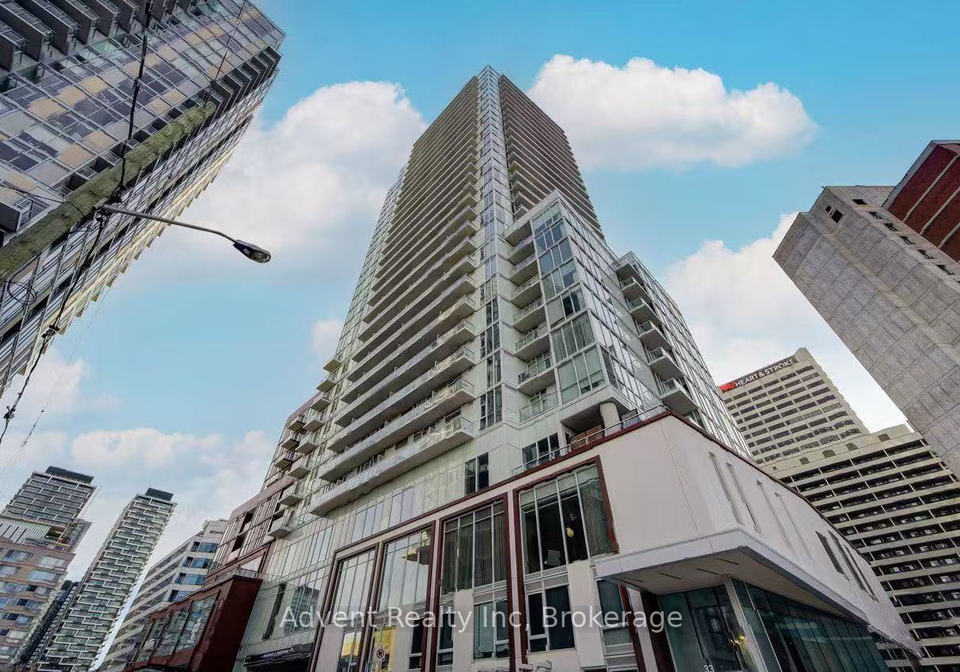 33-helendale-avenue-toronto-toronto-ontario-c13508764