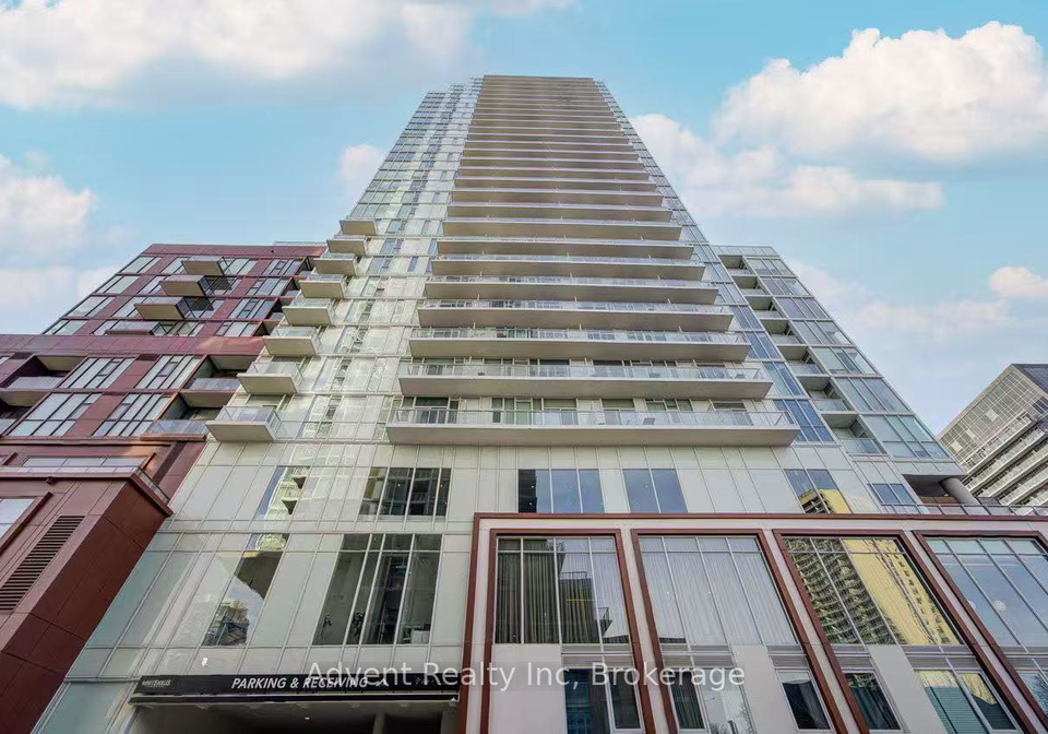 33-helendale-avenue-toronto-toronto-ontario-c13508764