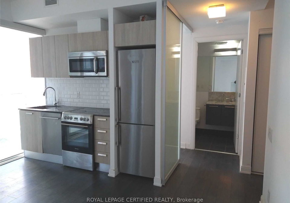 42-charles-street-e-toronto-toronto-ontario-c13508864