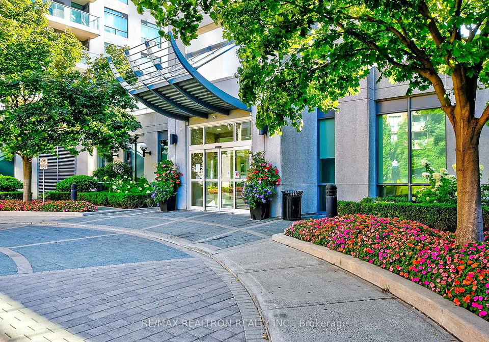 28-harrison-garden-boulevard-s-toronto-north-york-ontario-c13508866