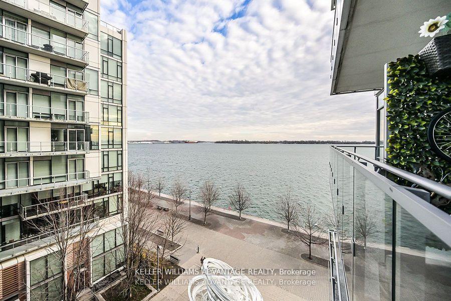 29-queens-quay-e-toronto-toronto-ontario-c13509112