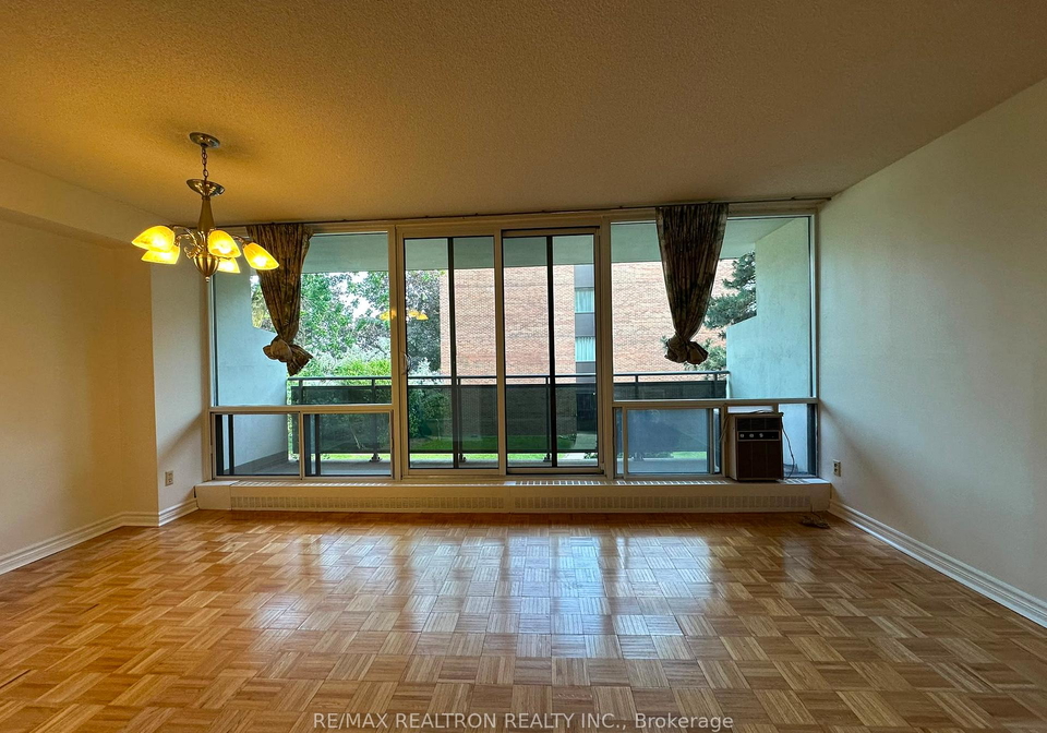 10-sunrise-avenue-toronto-north-york-ontario-c13509224