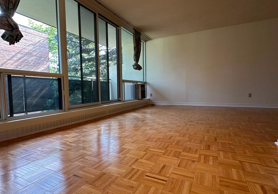 10-sunrise-avenue-toronto-north-york-ontario-c13509224