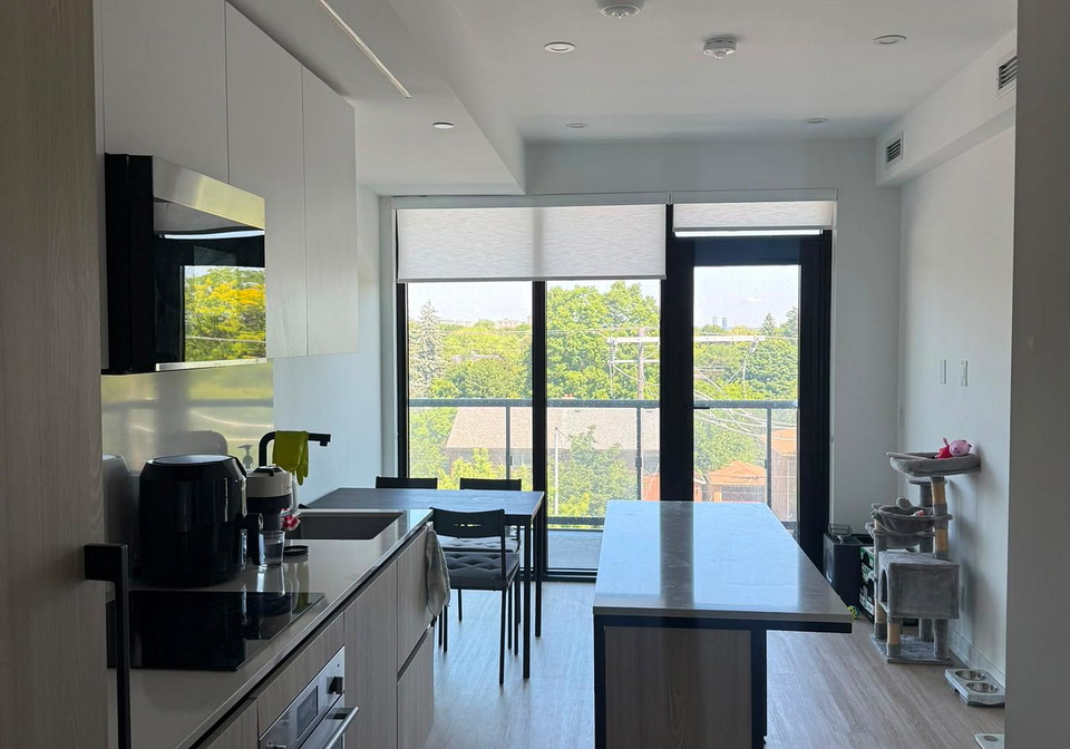 six99-sheppard-avenue-e-toronto-north-york-ontario-c13509250